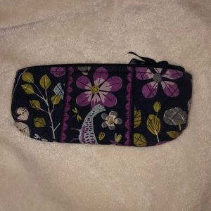 VERA BRADLEY MAKEUP BAG